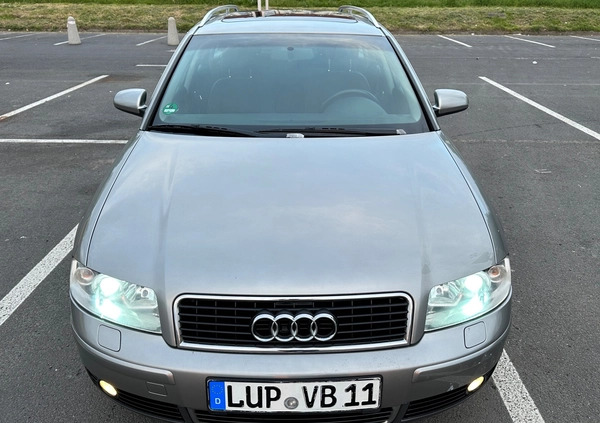 Audi A4 cena 9499 przebieg: 246242, rok produkcji 2002 z Osiek małe 379